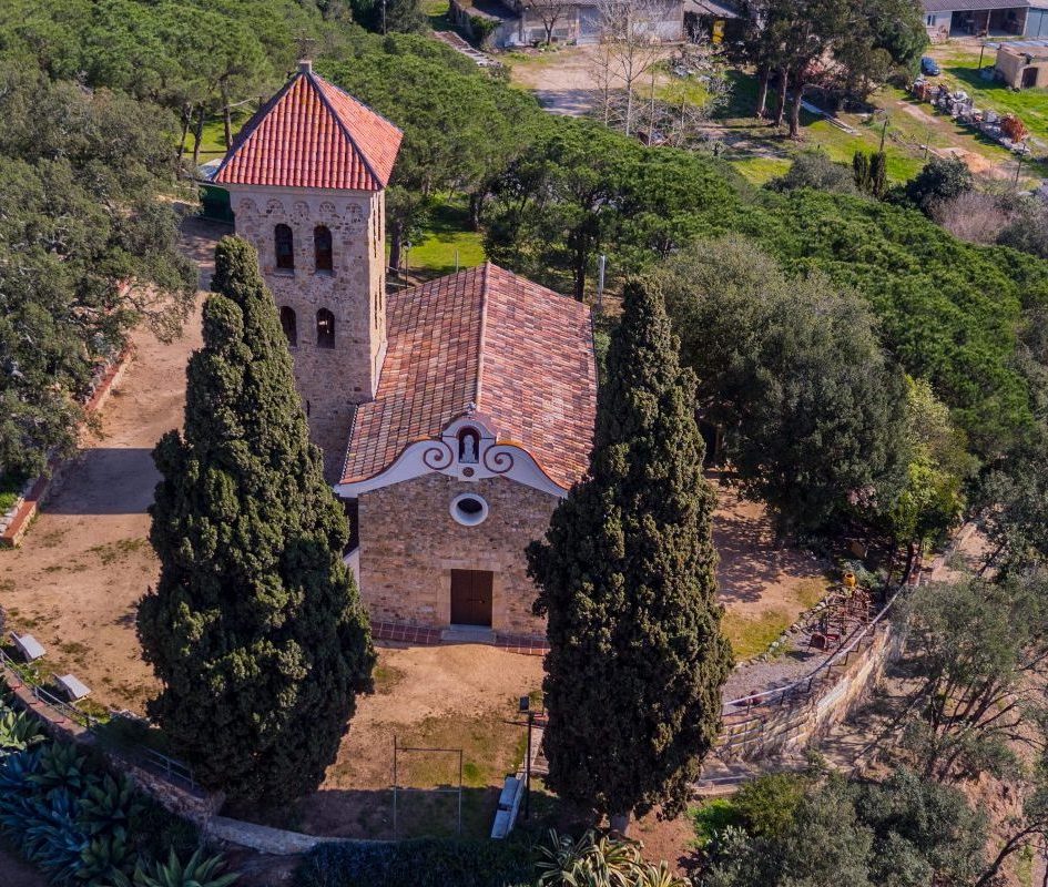 Imatge de l'ermita de les Alegries a Lloret de Mar